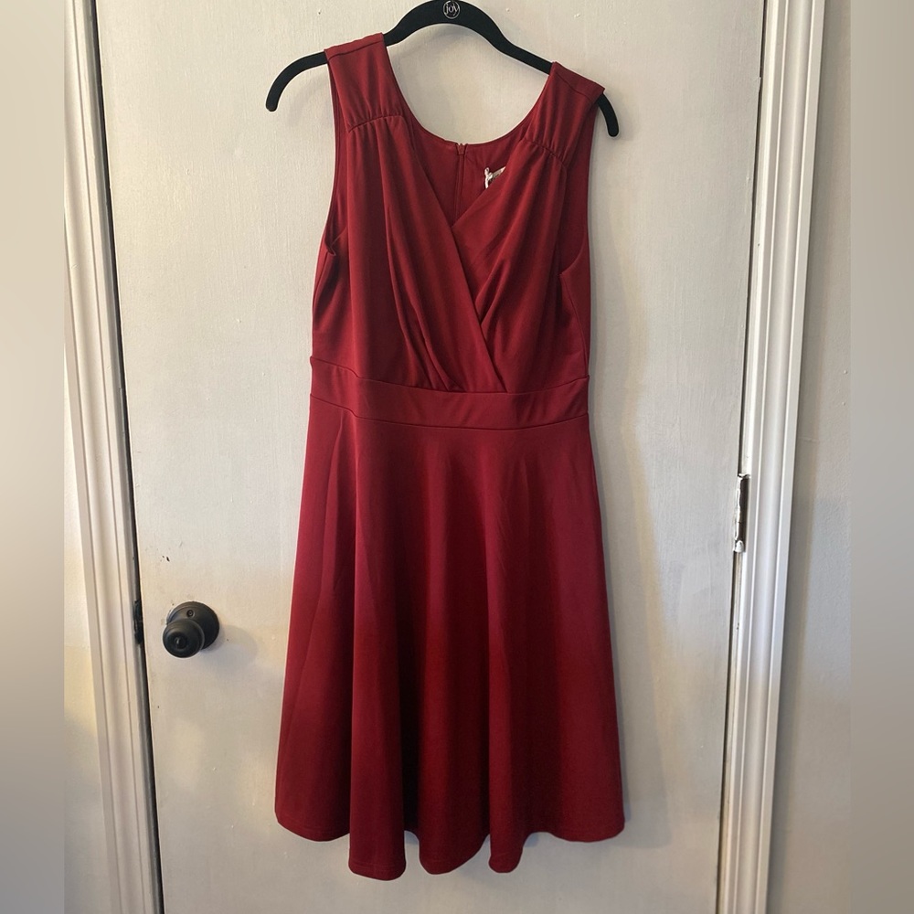 NEW Large Red V neck A Line Short Sleeveless Dress